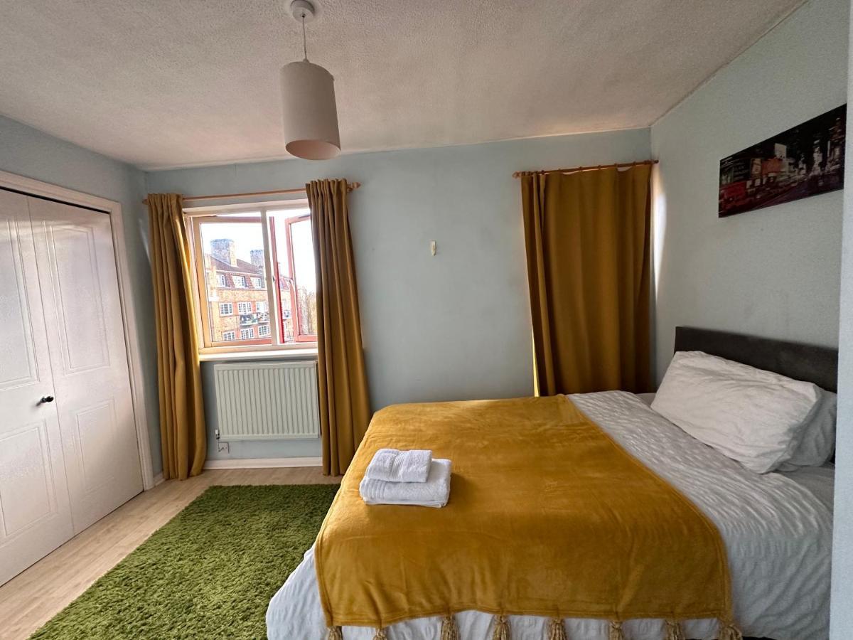 Cozy Private Room For Single Use Лондон Екстериор снимка